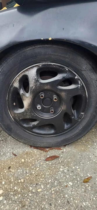 1995 Mazda - Image 7 of 8