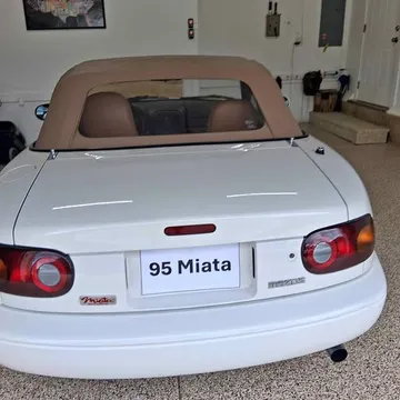 1995 Mazda MX-5 Leather