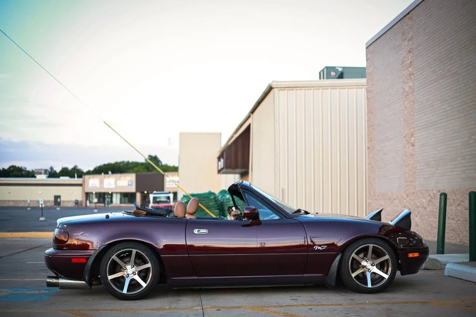 1995 Mazda NA MX-5 Miata - Image 10 of 10