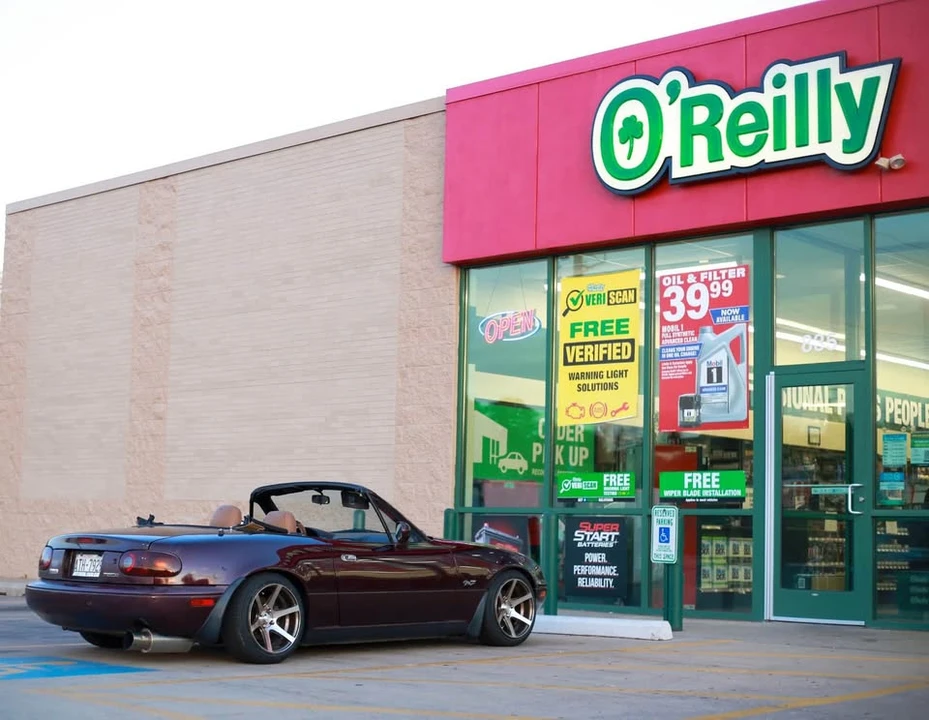 1995 Mazda NA MX-5 Miata - Image 3 of 10