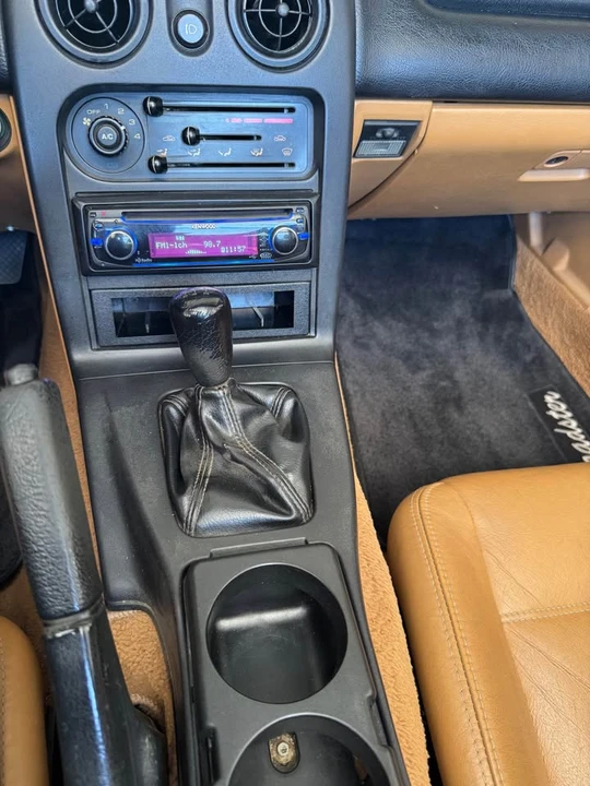 1995 Mazda NA MX-5 Miata - Image 5 of 9