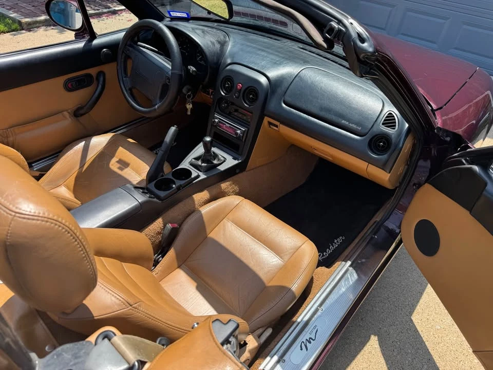 1995 Mazda NA MX-5 Miata - Image 6 of 9