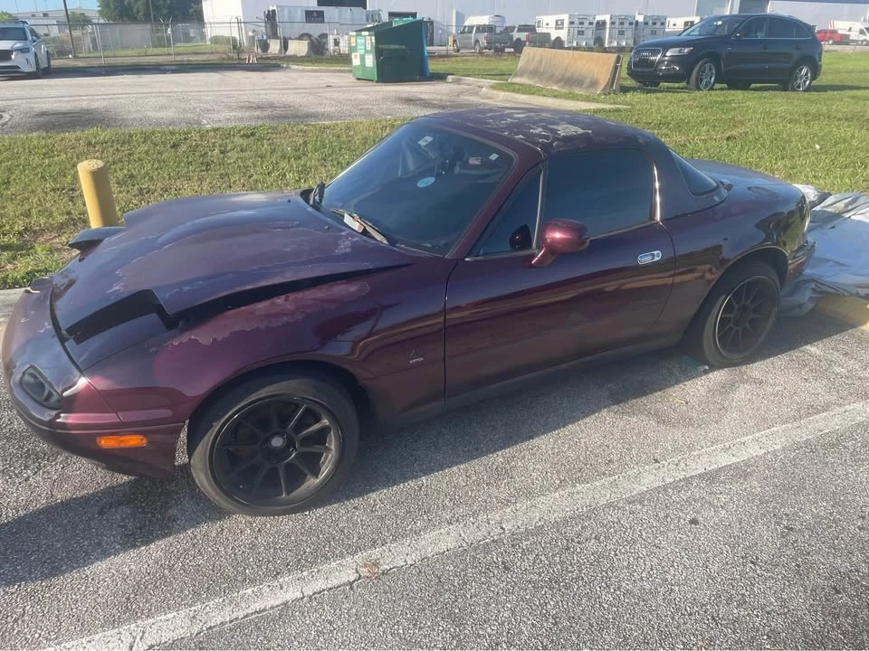 1995 Mazda NA MX-5 Miata - Image 5 of 8