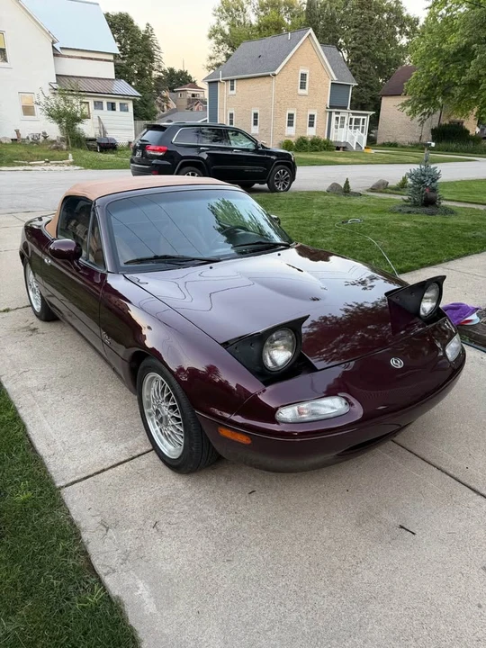 1995 Mazda NA MX-5 Miata - Image 6 of 11