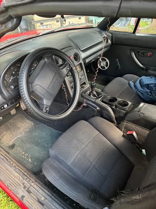 1995 Mazda NA MX-5 Miata - Image 10 of 18