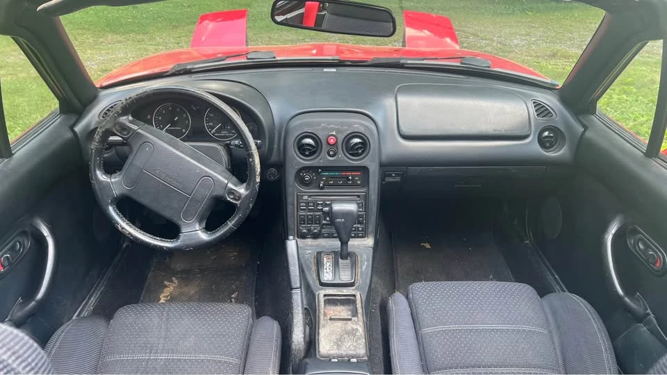 1995 Mazda NA MX-5 Miata - Image 7 of 16