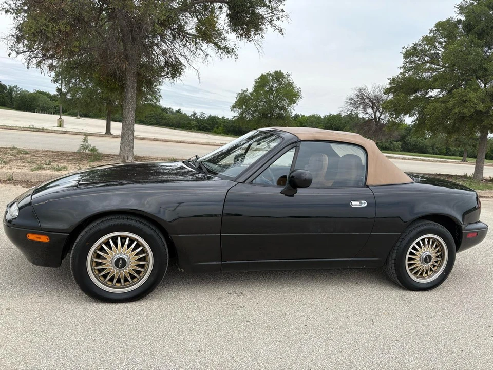 1995 Mazda NA MX-5 Miata - Image 7 of 31