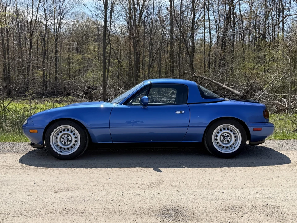 1995 Mazda NA MX-5 Miata - Image 5 of 31
