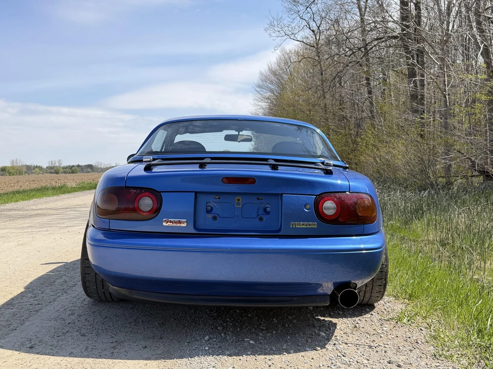 1995 Mazda NA MX-5 Miata - Image 11 of 31