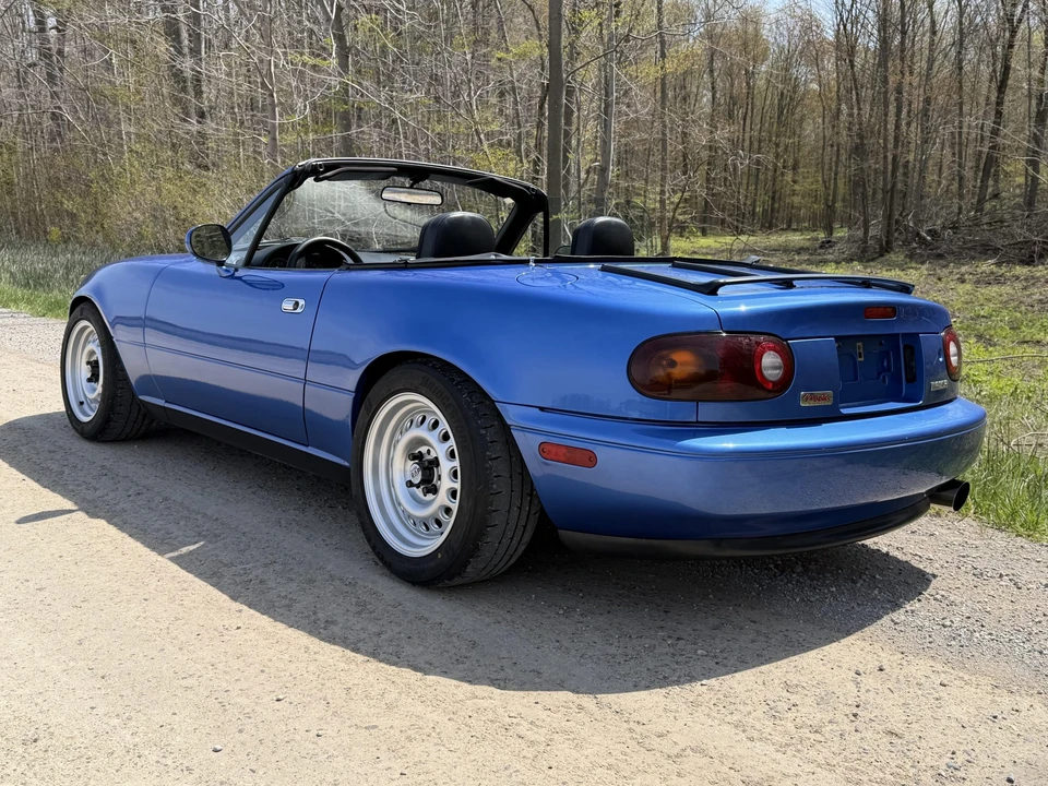1995 Mazda NA MX-5 Miata - Image 19 of 31