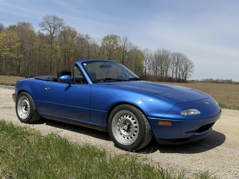 1995 Mazda NA MX-5 Miata - Image 24 of 31