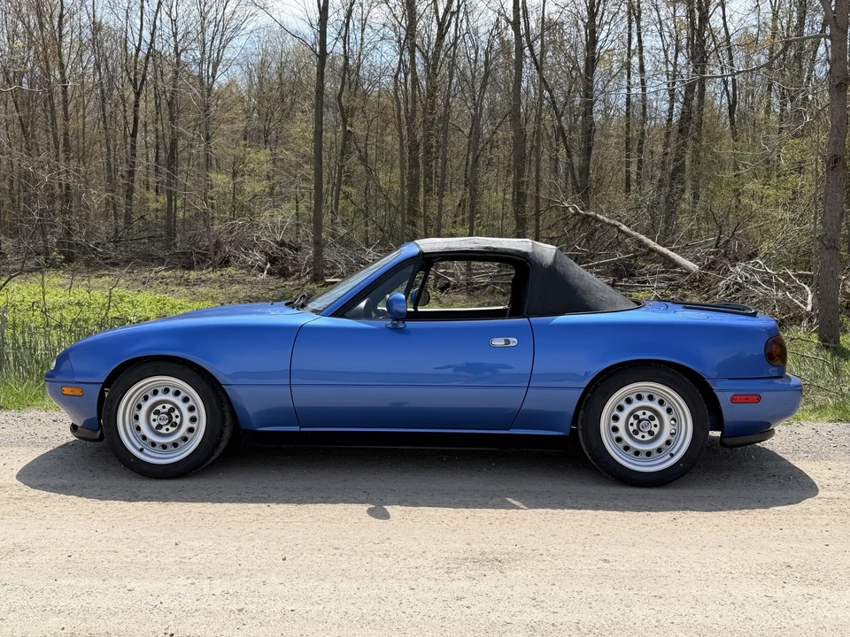 1995 Mazda NA MX-5 Miata - Image 27 of 31