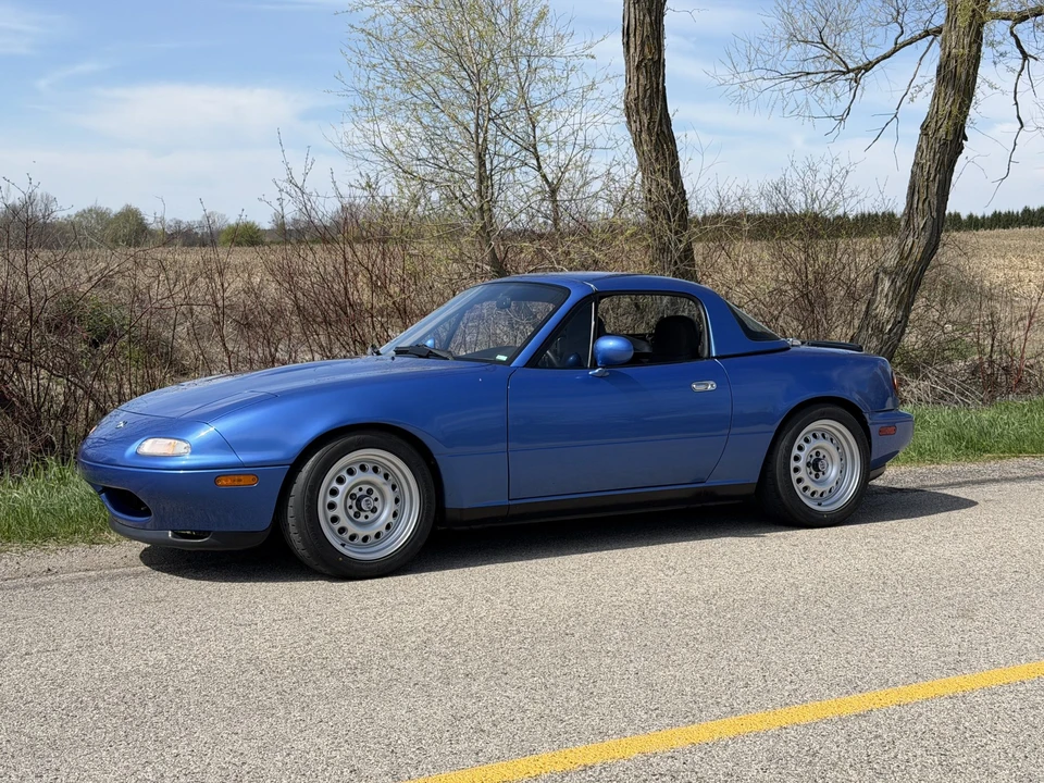 1995 Mazda NA MX-5 Miata - Image 4 of 31