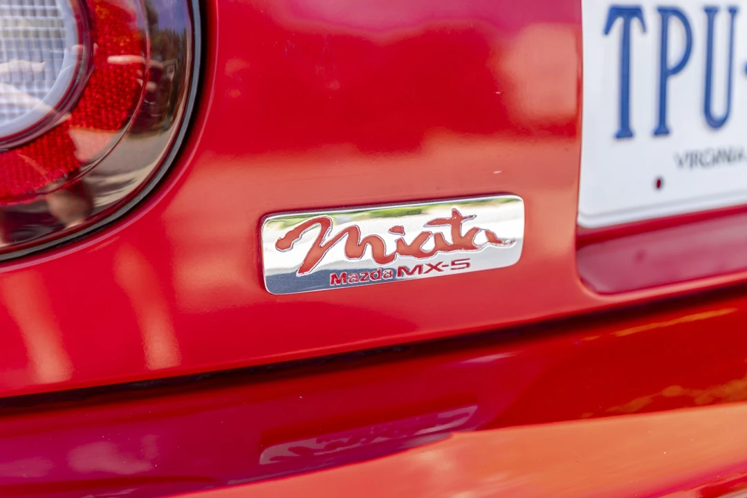 1995 Mazda NA MX-5 Miata - Image 29 of 31