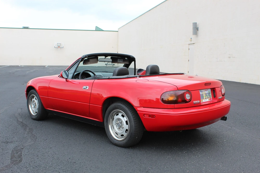 1995 Mazda NA MX-5 Miata - Image 14 of 31