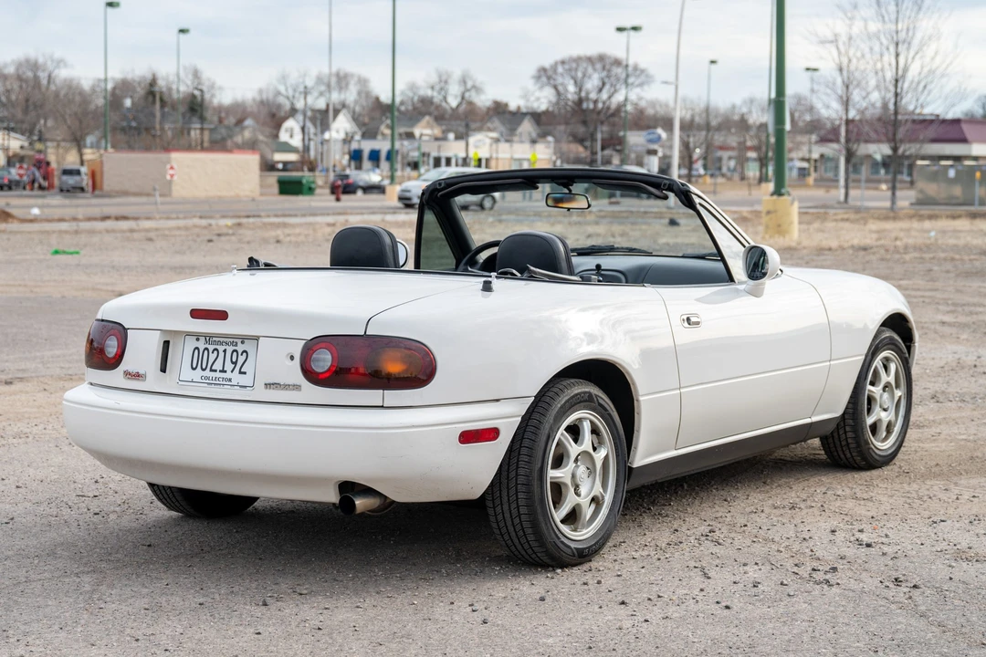 1995 Mazda NA MX-5 Miata - Image 8 of 31