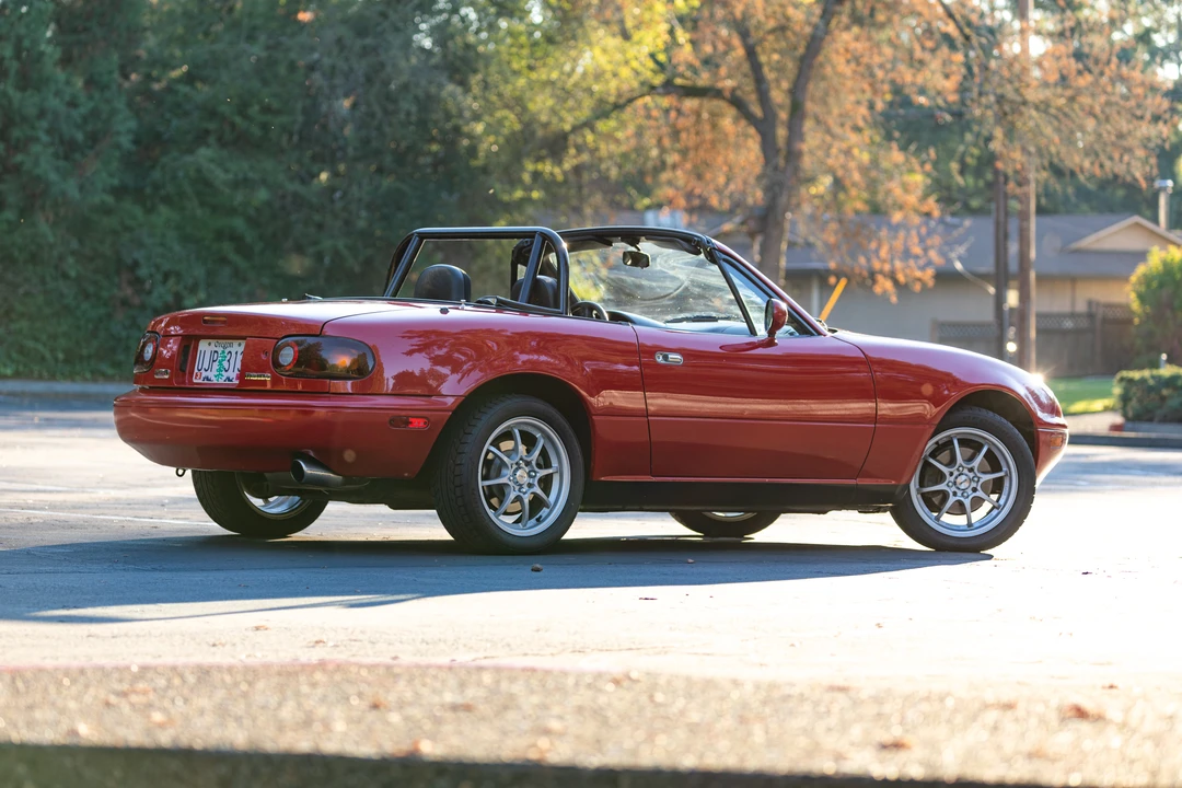 1995 Mazda NA MX-5 Miata - Image 24 of 31
