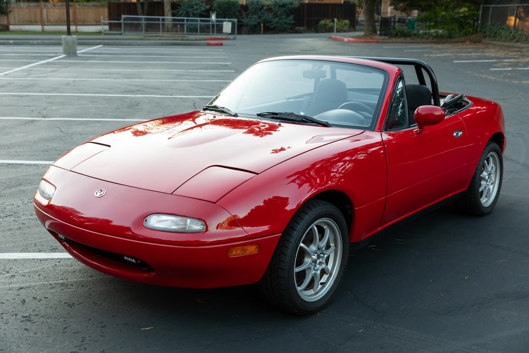 1995 Mazda NA MX-5 Miata - Image 2 of 31
