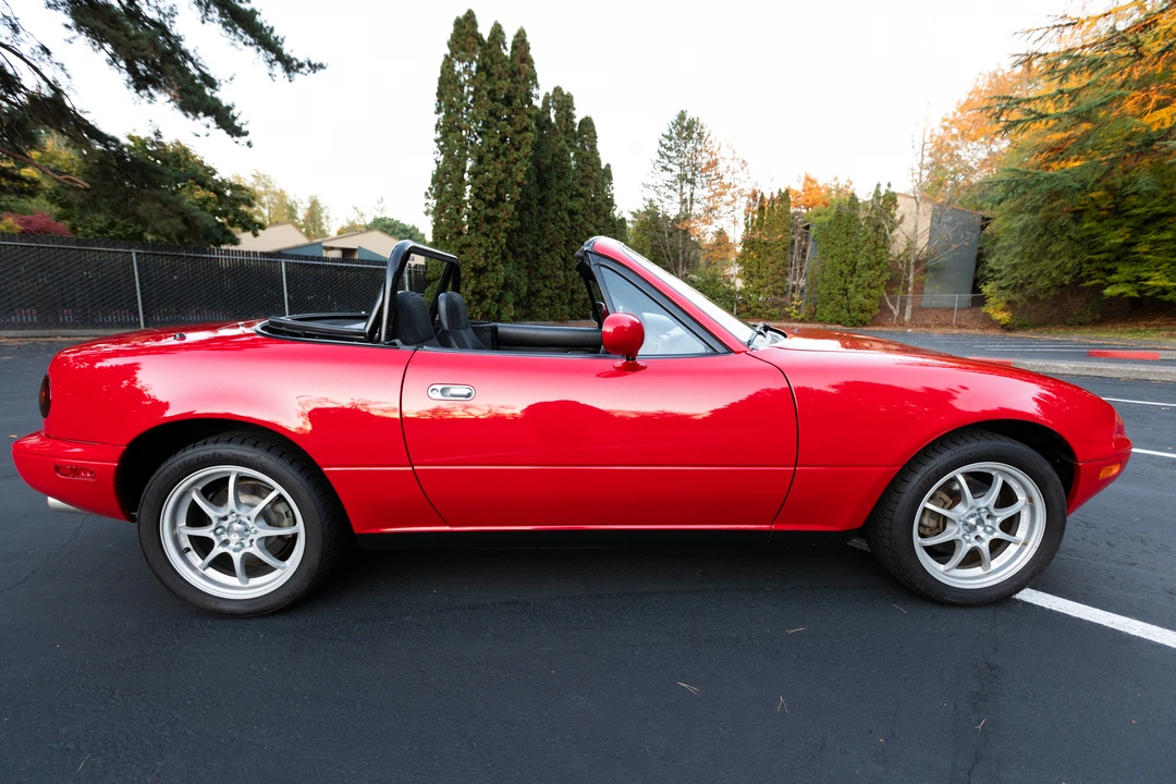 1995 Mazda NA MX-5 Miata - Image 25 of 31