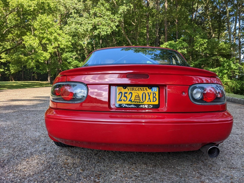 1995 Mazda NA MX-5 Miata - Image 6 of 31
