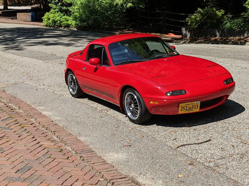 1995 Mazda NA MX-5 Miata - Image 17 of 31
