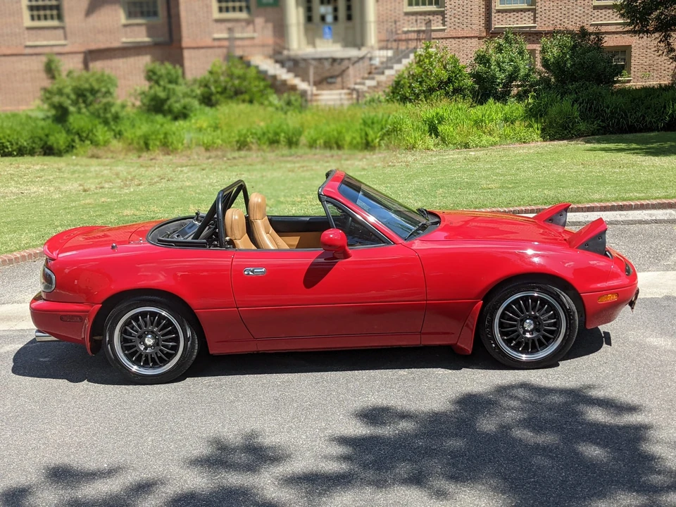 1995 Mazda NA MX-5 Miata - Image 24 of 31