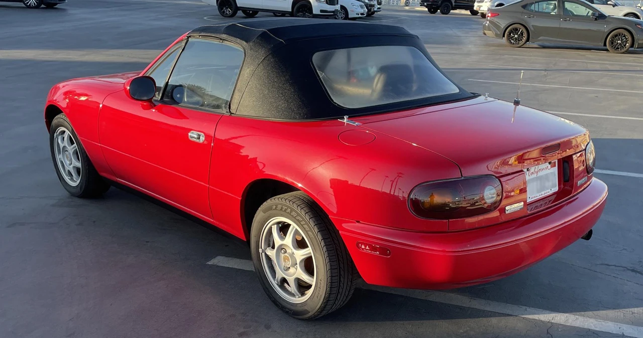 1995 Mazda NA MX-5 Miata - Image 10 of 31