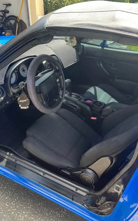 1995 Mazda NA MX-5 Miata - Image 5 of 5
