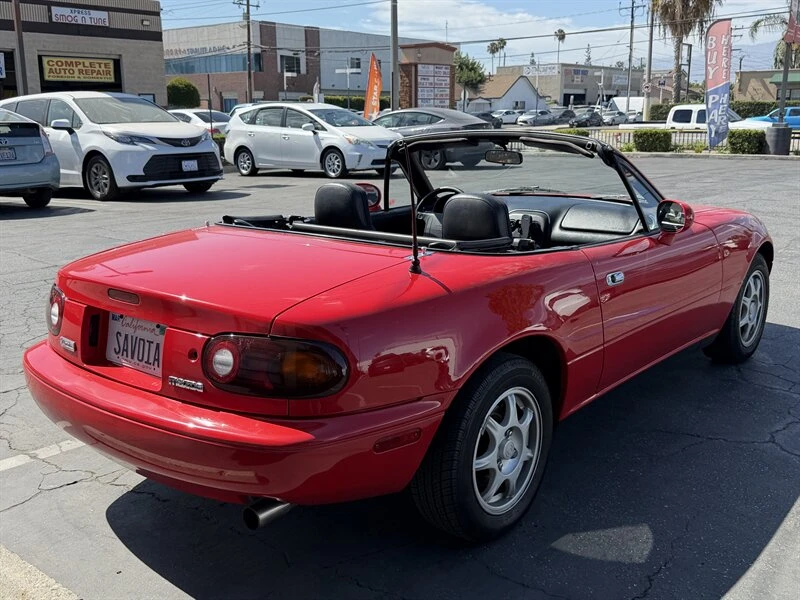 1995 Mazda NA MX-5 Miata - Image 8 of 13
