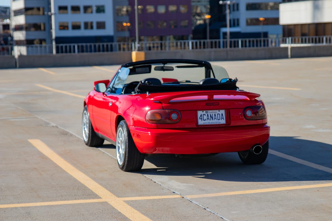 1995 Mazda NA MX-5 Miata - Image 9 of 31