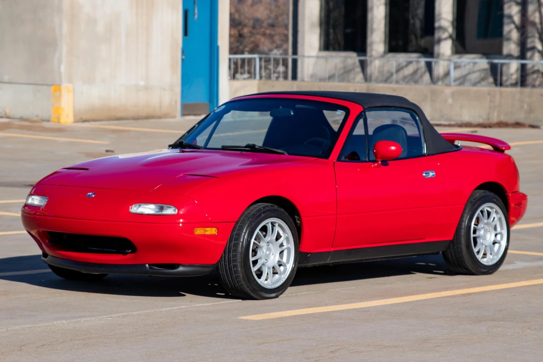 1995 Mazda NA MX-5 Miata - Image 6 of 31
