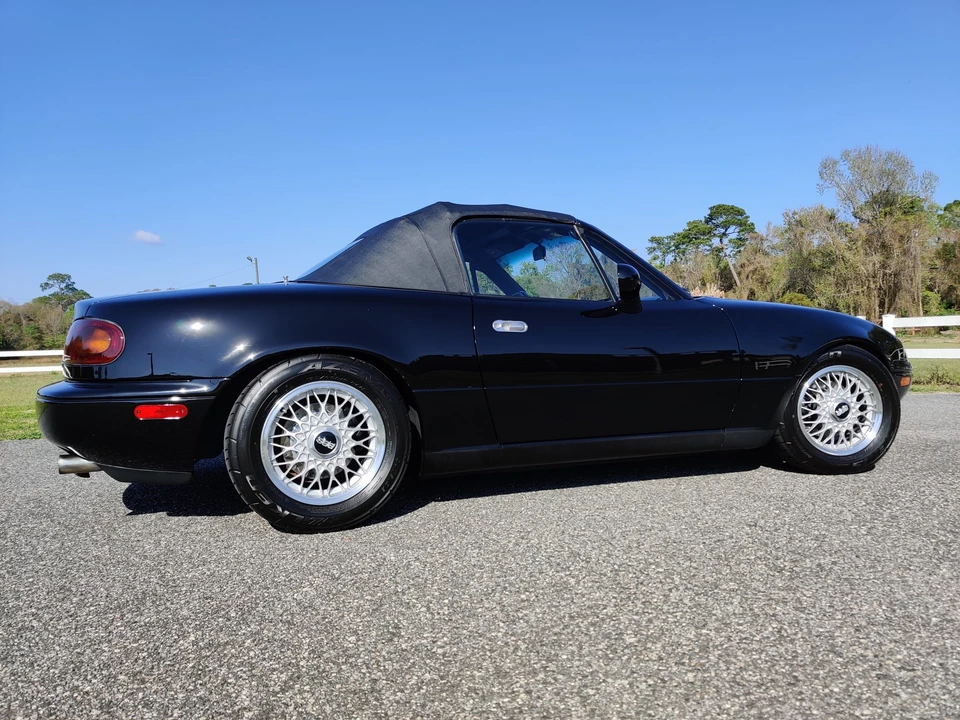 1995 Mazda NA MX-5 Miata - Image 13 of 31