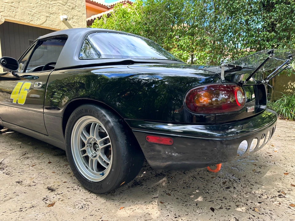 1995 Mazda NA MX-5 Miata - Image 27 of 31