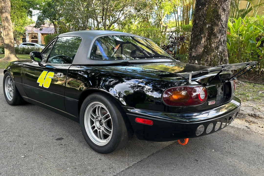 1995 Mazda NA MX-5 Miata - Image 4 of 31