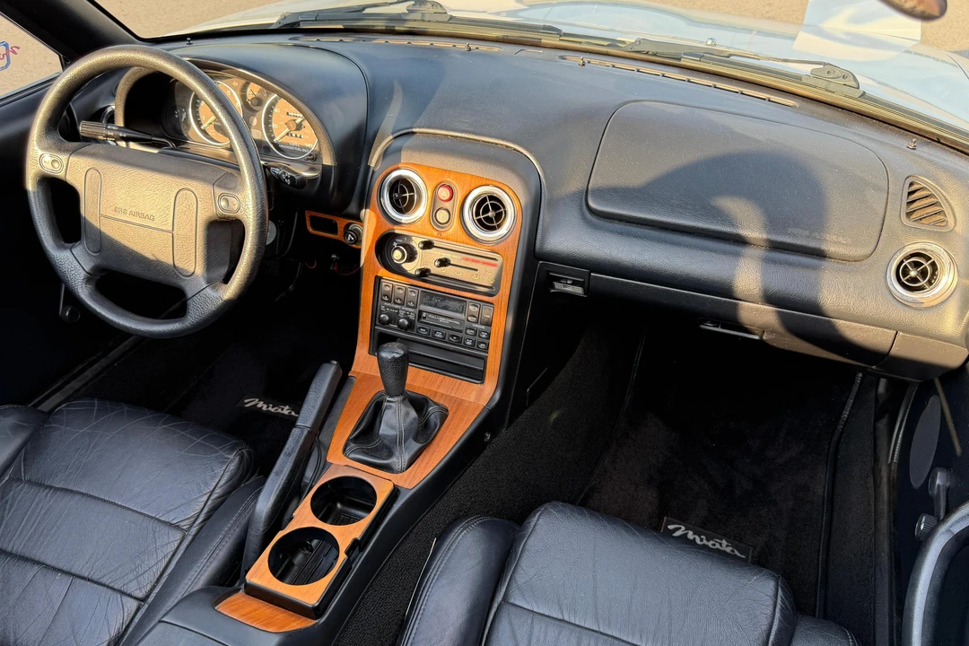 1995 Mazda NA MX-5 Miata - Image 30 of 31