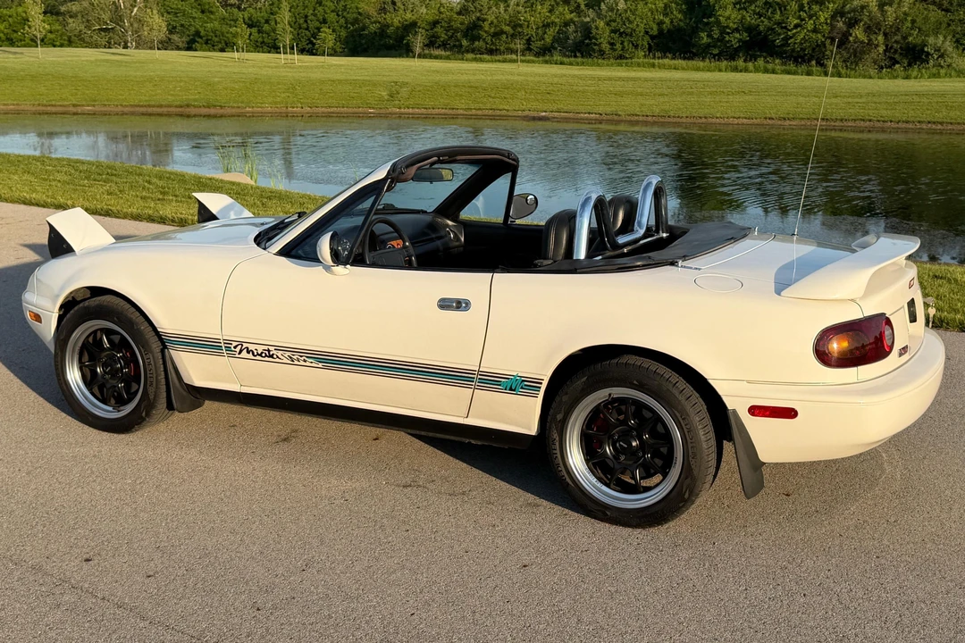 1995 Mazda NA MX-5 Miata - Image 4 of 31