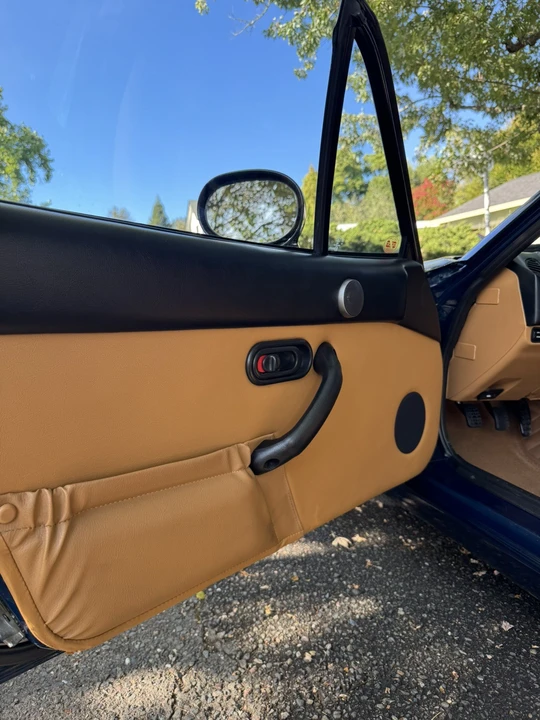 1995 Mazda NA MX-5 Miata - Image 23 of 25