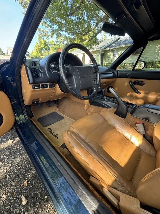 1995 Mazda NA MX-5 Miata - Image 20 of 25