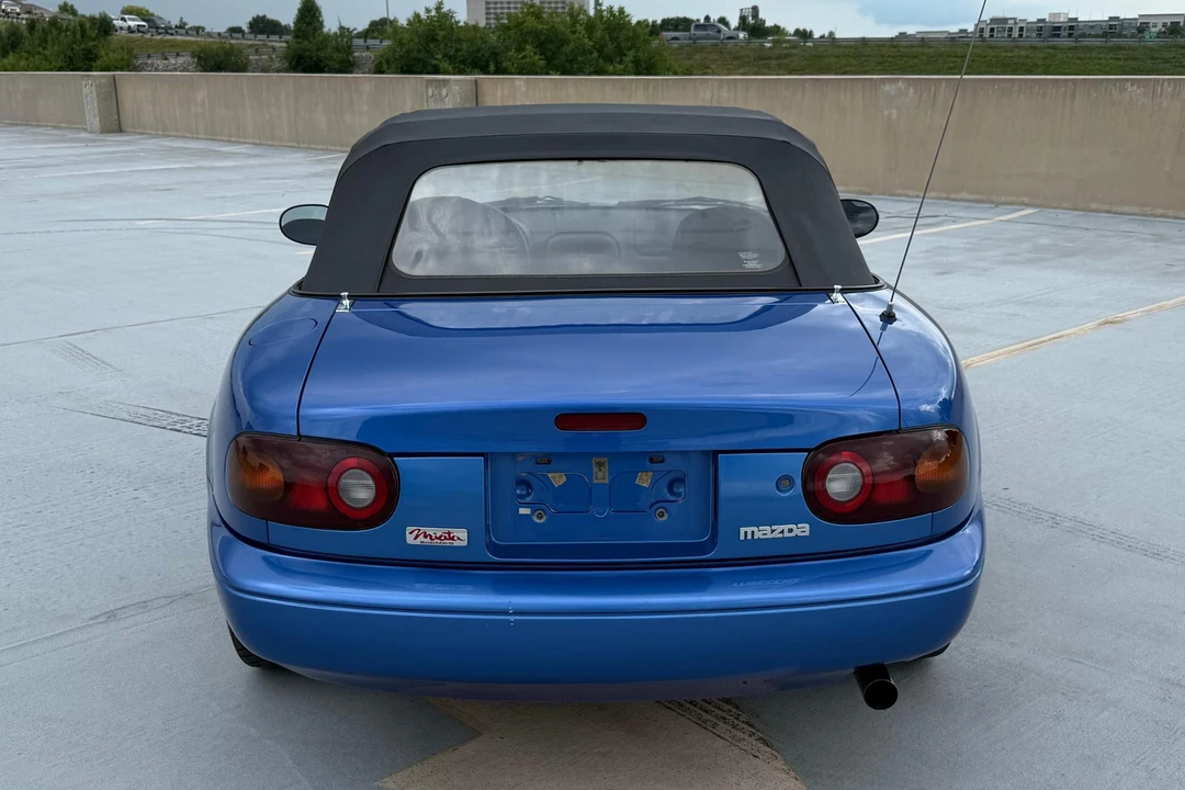 1995 Mazda NA MX-5 Miata - Image 5 of 31