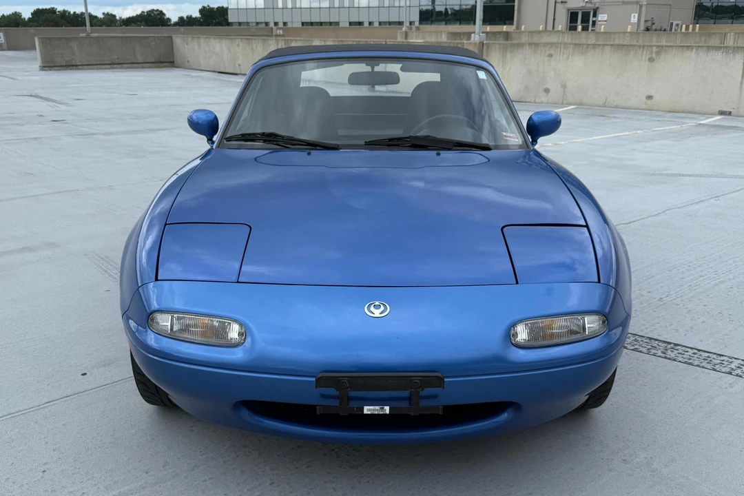 1995 Mazda NA MX-5 Miata - Image 2 of 31