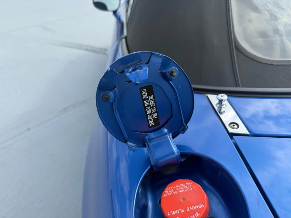 1995 Mazda NA MX-5 Miata - Image 26 of 31