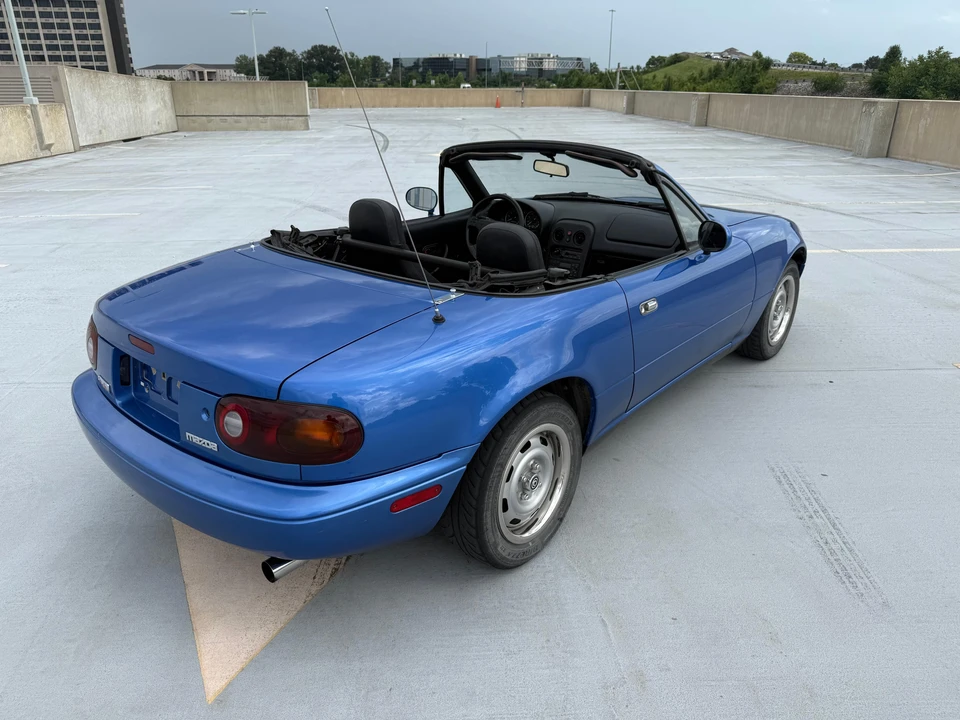 1995 Mazda NA MX-5 Miata - Image 10 of 31