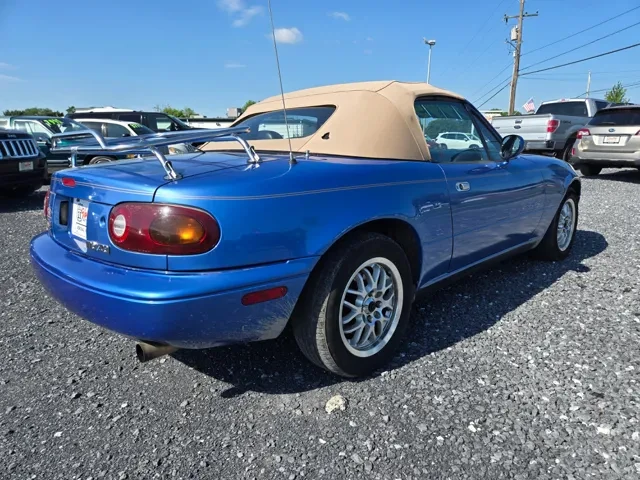 1995 Mazda NA MX-5 Miata - Image 4 of 6