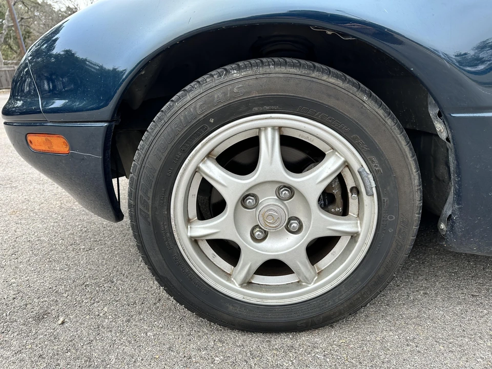 1995 Mazda NA MX-5 Miata - Image 28 of 31