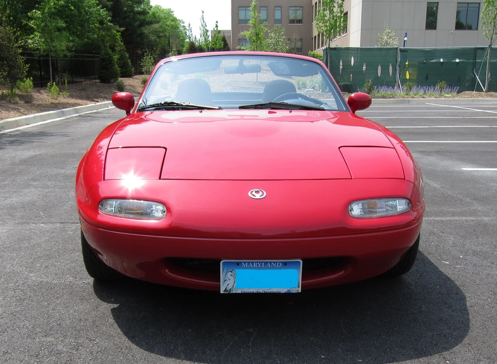 1995 Mazda NA MX-5 Miata - Image 6 of 31
