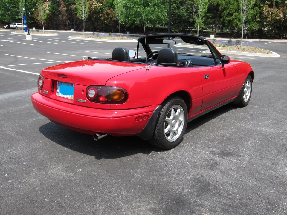 1995 Mazda NA MX-5 Miata - Image 18 of 31