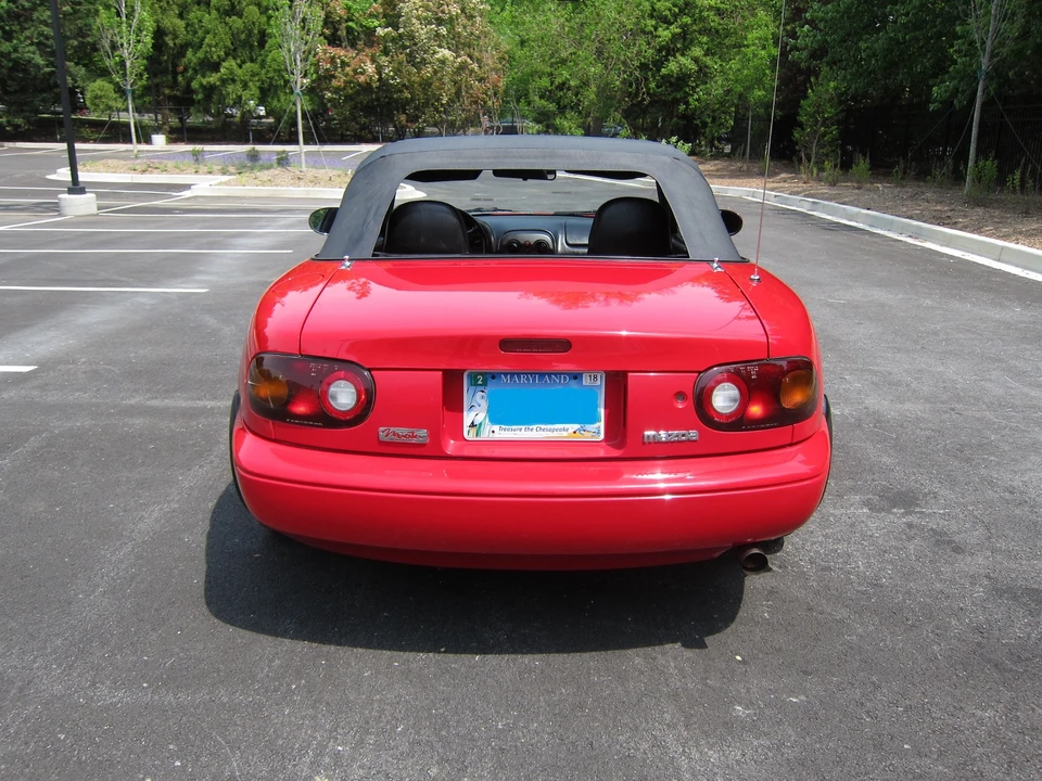 1995 Mazda NA MX-5 Miata - Image 23 of 31