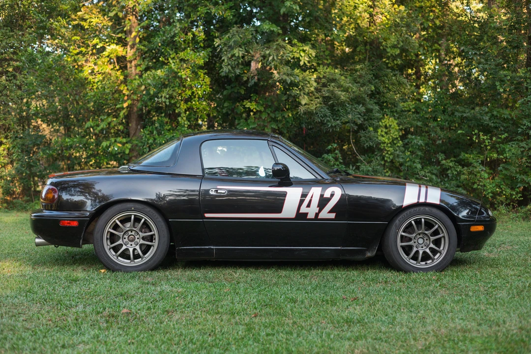 1995 Mazda NA MX-5 Miata - Image 16 of 31