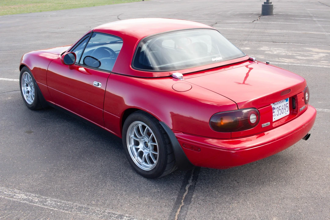 1995 Mazda NA MX-5 Miata - Image 13 of 31