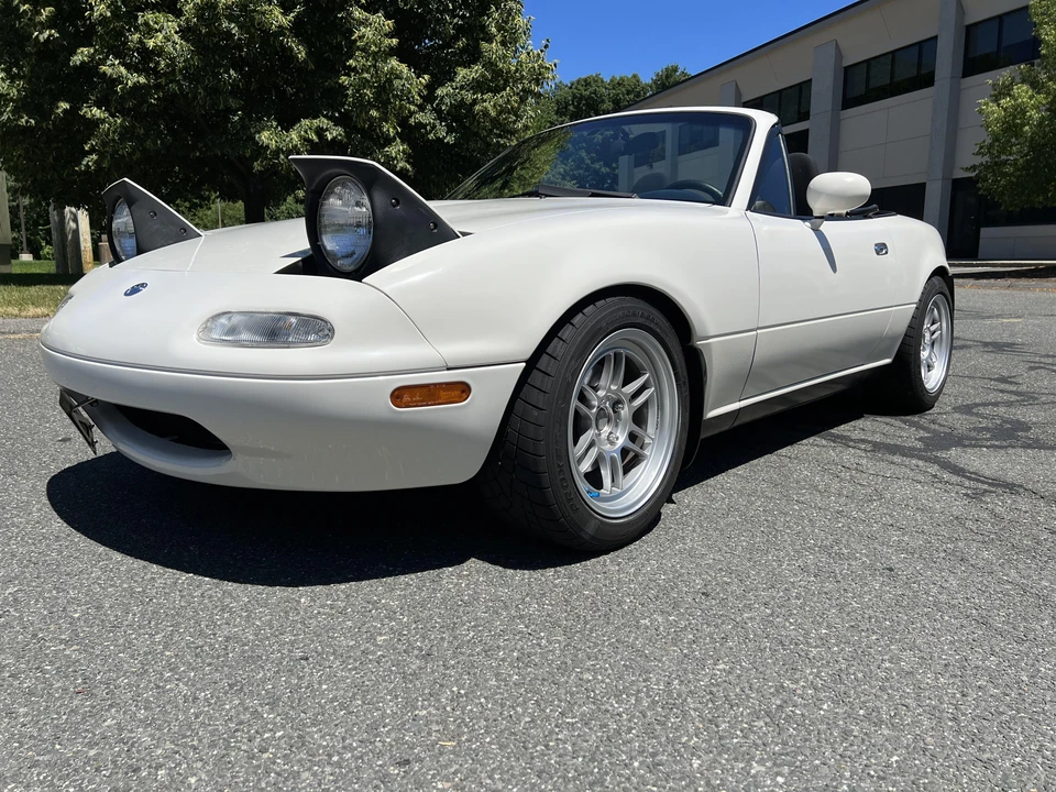 1995 Mazda NA MX-5 Miata - Image 9 of 31